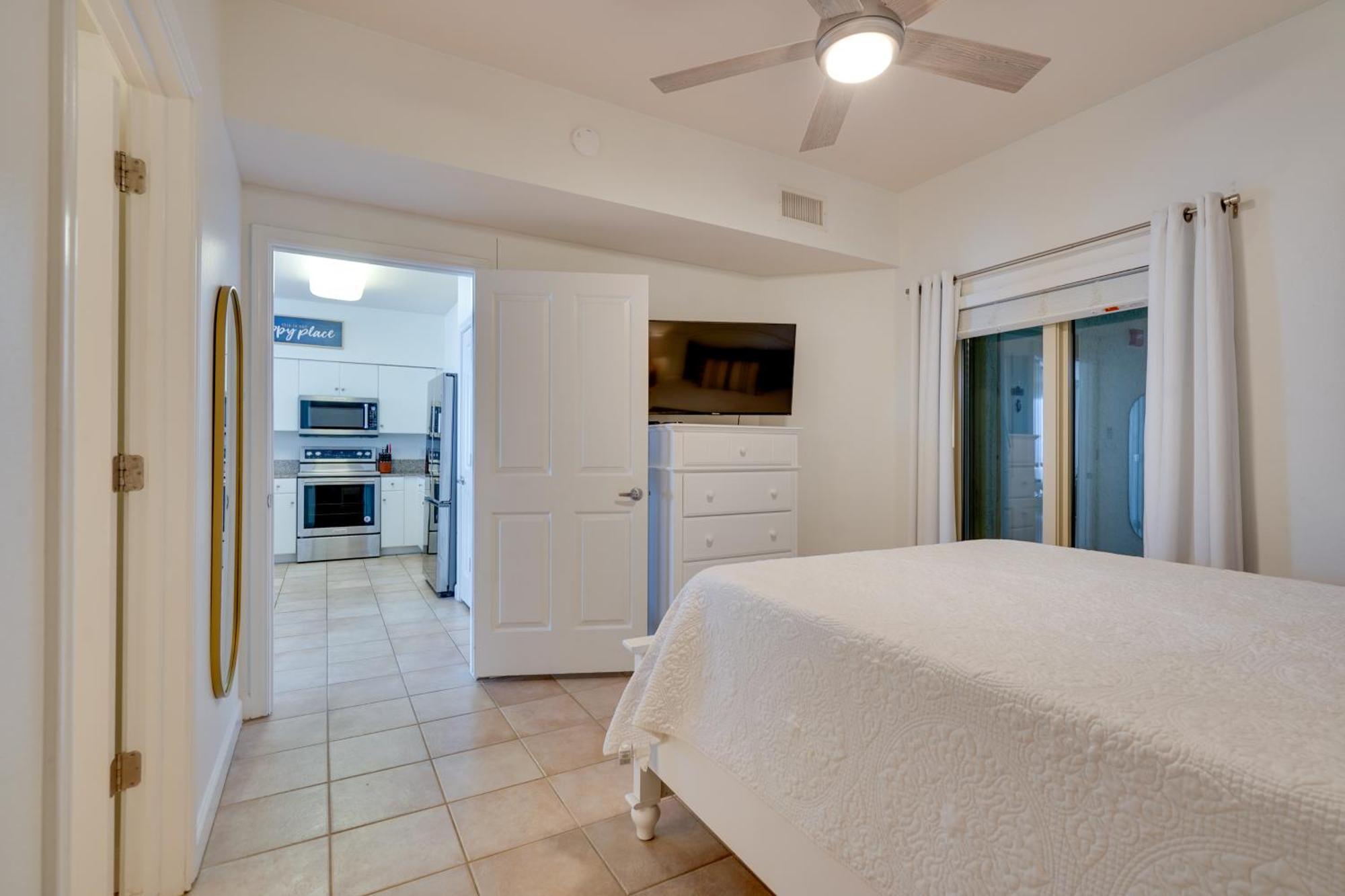Beachfront Pcb Condo With Ocean View, Pool Access! Panama City Beach Esterno foto